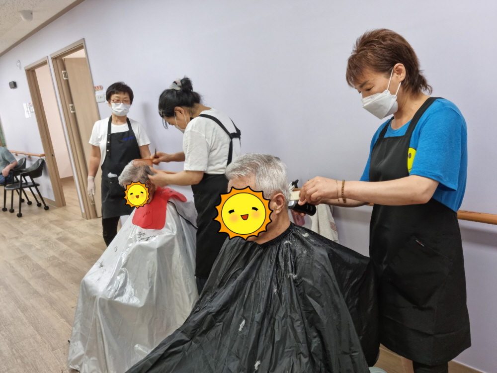 1948697120_4WJ97oPi_5b92eb9887984b0c3a996d10d8c1e9d5b8690769.jpg 이미지크게보기