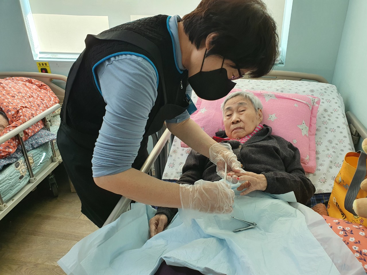 1948697120_CznUvm2t_b16f16b047b7563651d4824cbd666556c48b208a.jpg 이미지크게보기