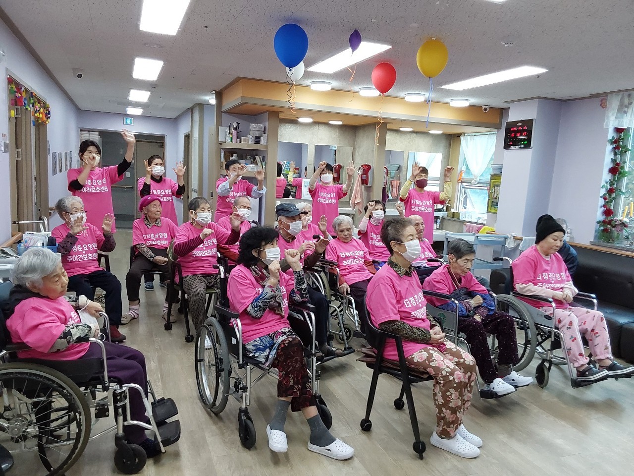 1948697120_Tt5Pa1LO_9cab6c5a3f0b2b847f953cb0163b667a4cc0ee54.jpg 이미지크게보기