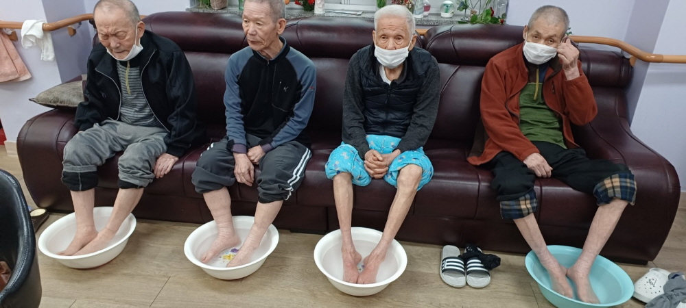 1948697120_qH96wc0r_2925e61a7aabb40264d1dbf0e4db544c133daea9.jpg 이미지크게보기