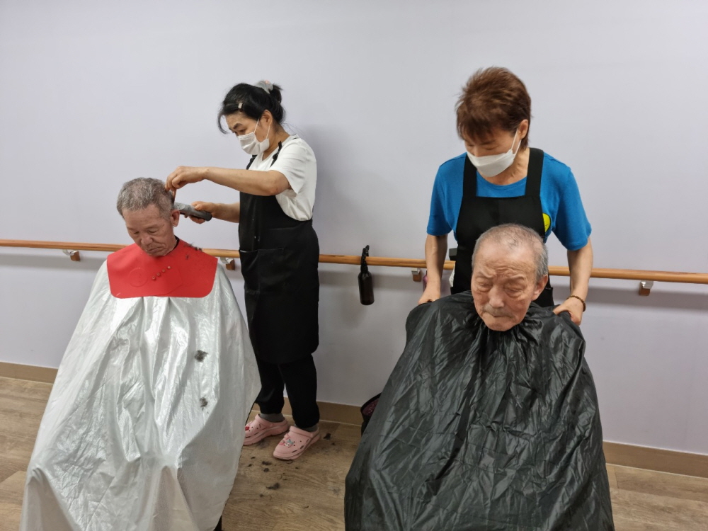 1948697120_qm56UyCw_b5e998473711ac9cdaad4c0238c216202bd66a9d.jpg 이미지크게보기