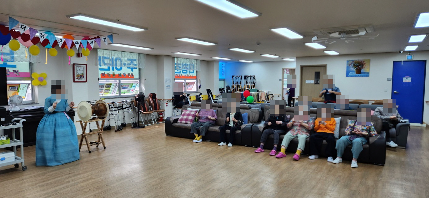 /user/y/youth/editor/2509/536d01b347076766610c9d0d4a33c8e4_1758863613_4257.jpg 이미지크게보기