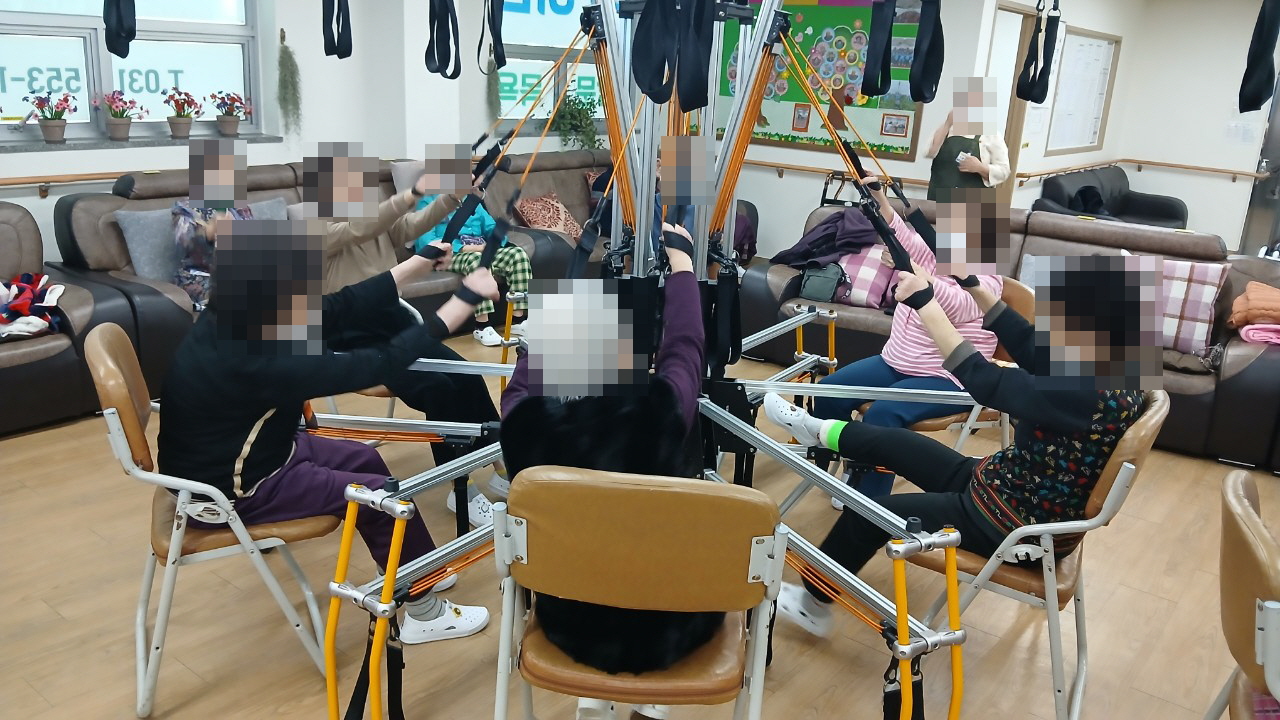 /user/y/youth/editor/2510/00e1378fe357032e0d4d15b7b5d198d6_1761627955_3142.jpg 이미지크게보기