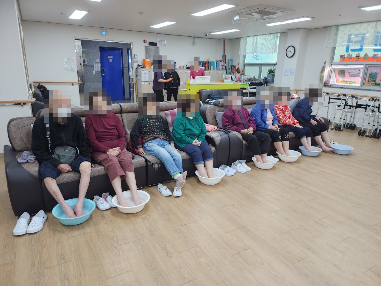 /user/y/youth/editor/2510/174a975c8eb092fef011e412d677a13e_1761109682_1418.jpg 이미지크게보기