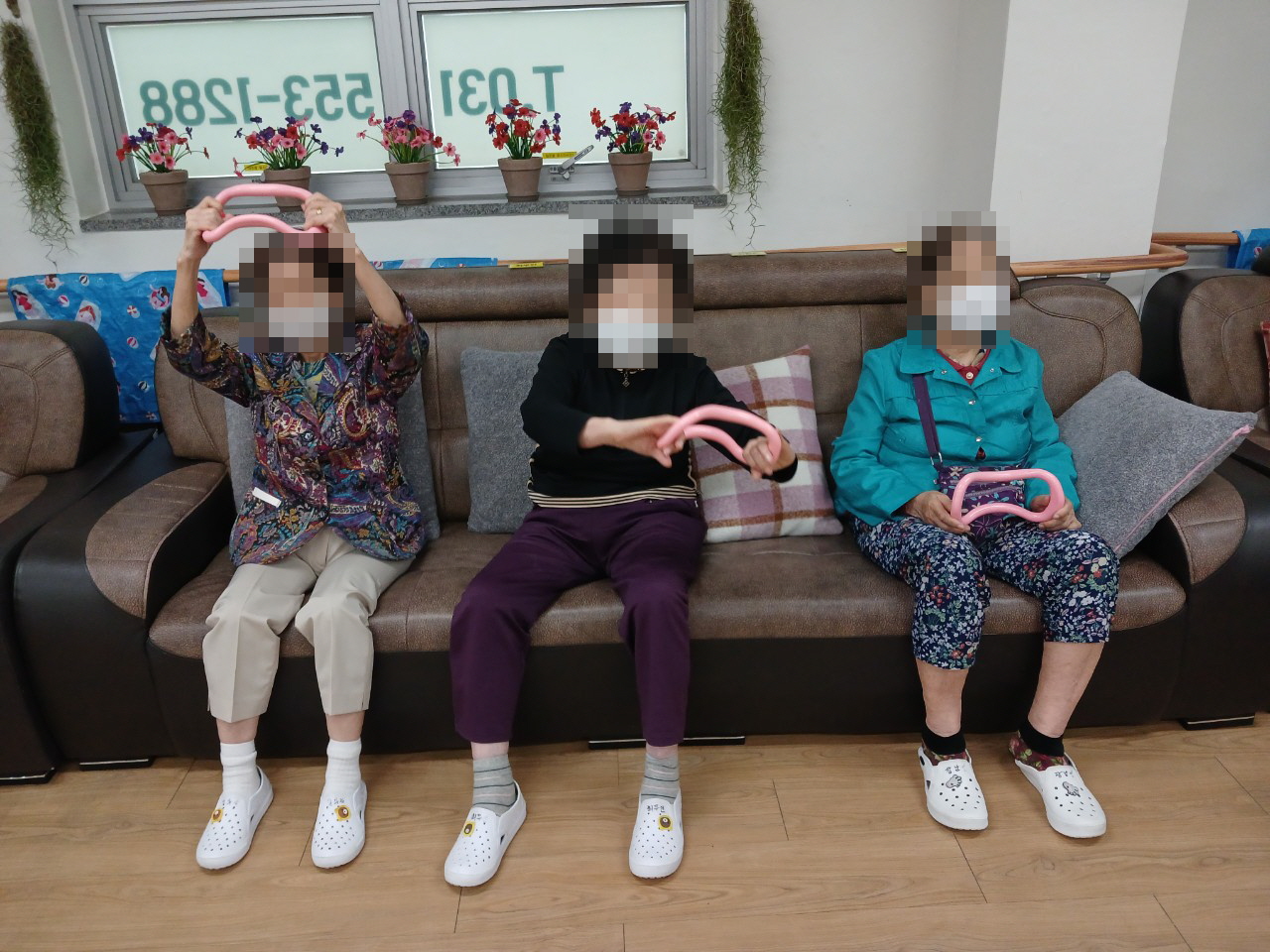 /user/y/youth/editor/2510/361f4f177f60f5dc296ccadd3fc34505_1761023008_2604.jpg 이미지크게보기