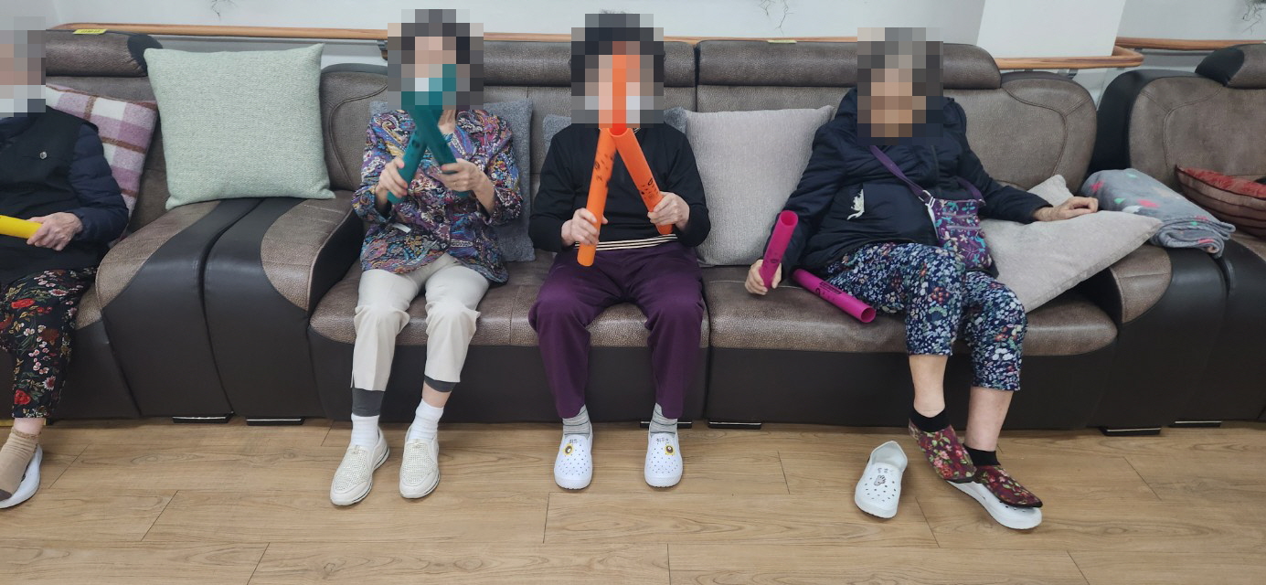 /user/y/youth/editor/2510/39c90ad43074f065f8f57da3287ca7ba_1761196587_0562.jpg 이미지크게보기