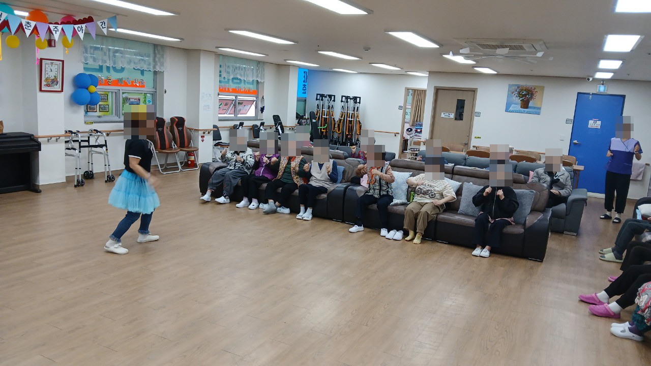 /user/y/youth/editor/2510/65280c70ab1f2435bf7109e866c74afe_1760418304_2672.jpg 이미지크게보기