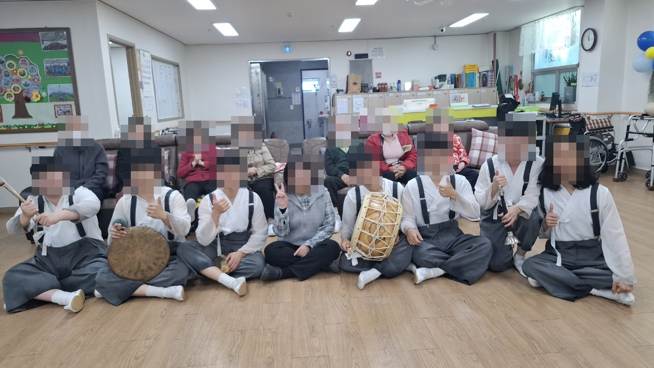 /user/y/youth/editor/2510/f526e33615acb13d66af22fec868ec07_1761715251_342.jpg 이미지크게보기