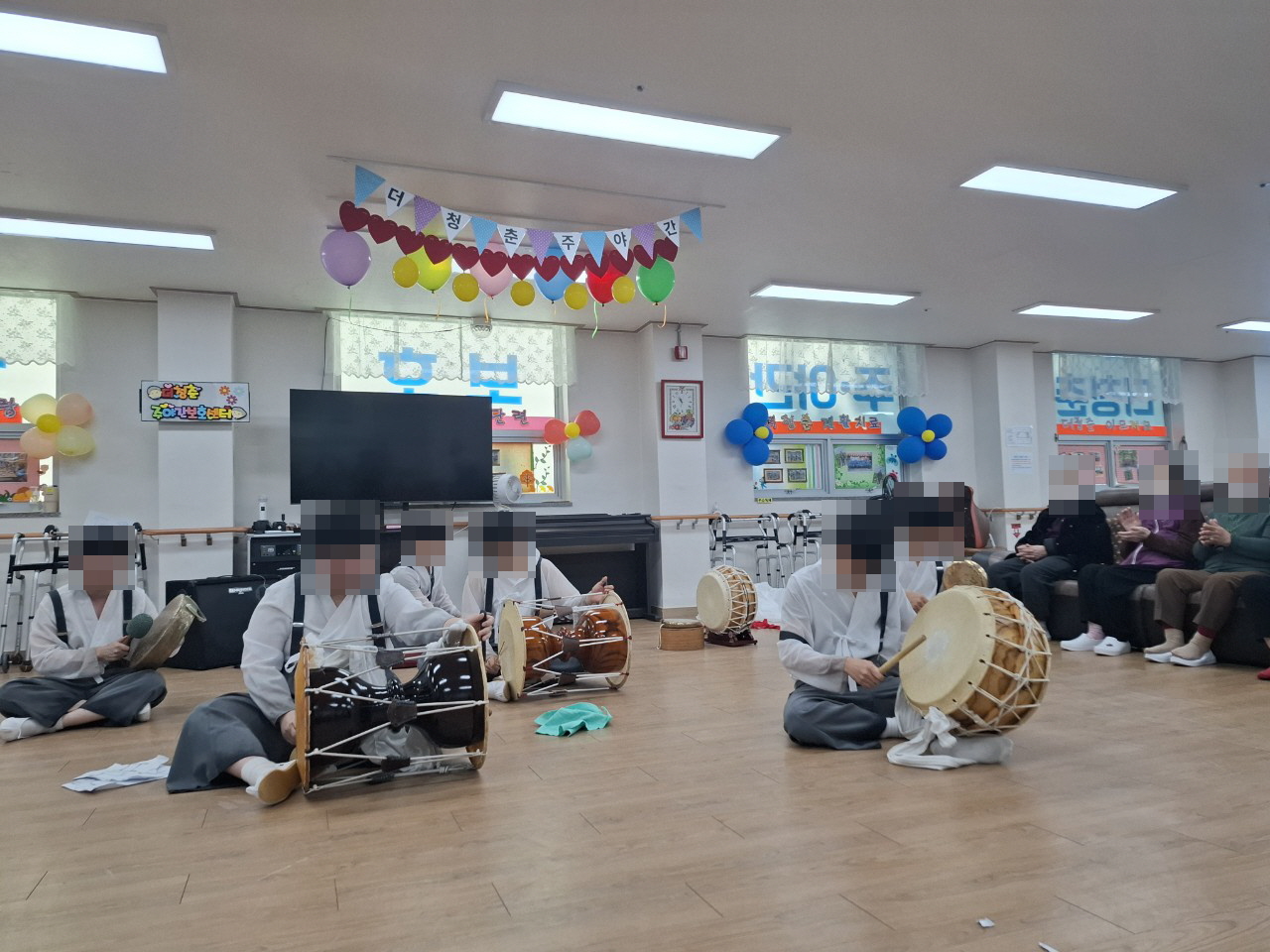 /user/y/youth/editor/2510/f526e33615acb13d66af22fec868ec07_1761715251_4692.jpg 이미지크게보기