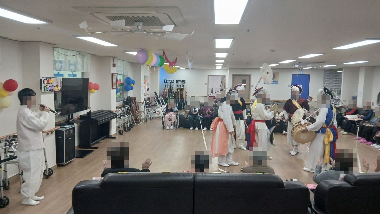 /user/y/youth/editor/2511/02b668f45713be56ce1ccab8dfc52dca_1762127253_6957.jpg 이미지크게보기