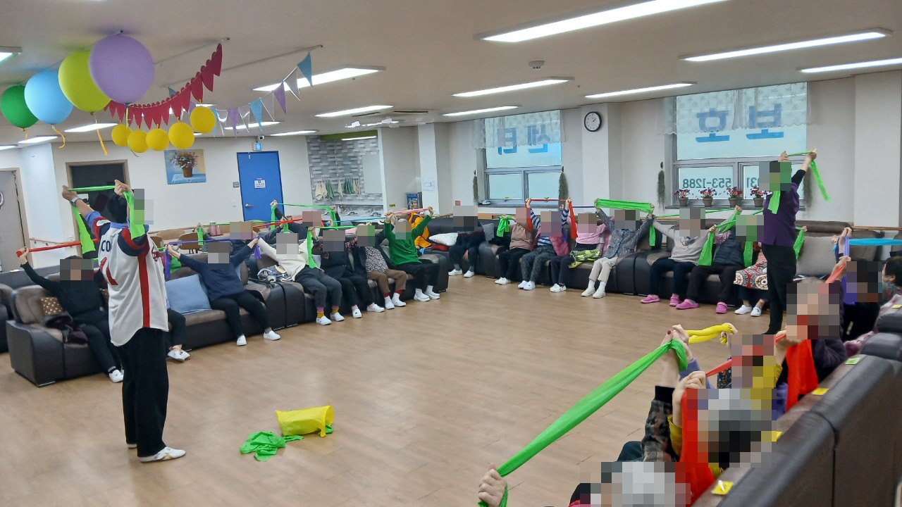 /user/y/youth/editor/2511/0a1fae1cbb1446c9212c0c34d023e60a_1763509645_8658.jpg 이미지크게보기