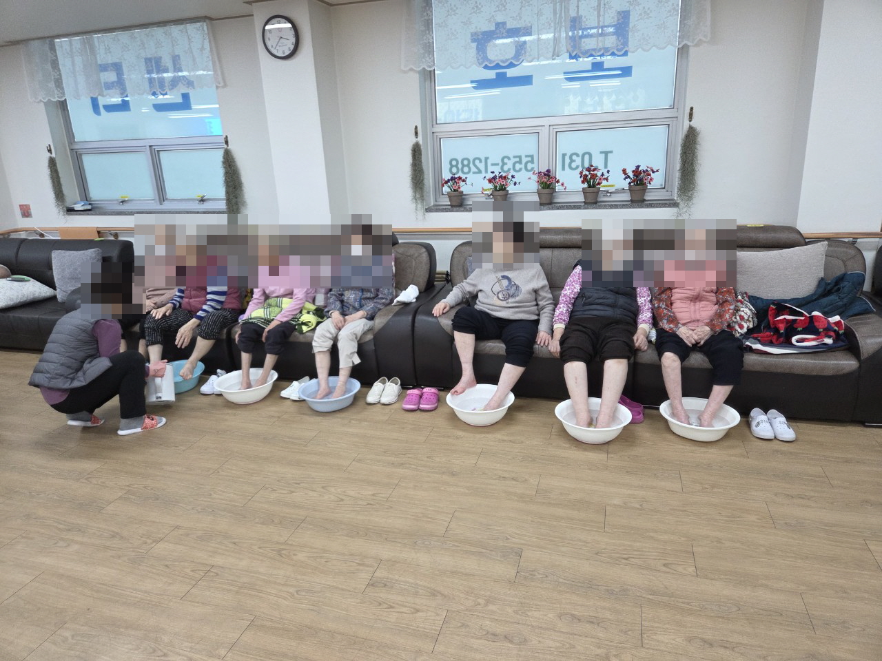 /user/y/youth/editor/2511/0a1fae1cbb1446c9212c0c34d023e60a_1763509683_3059.jpg 이미지크게보기