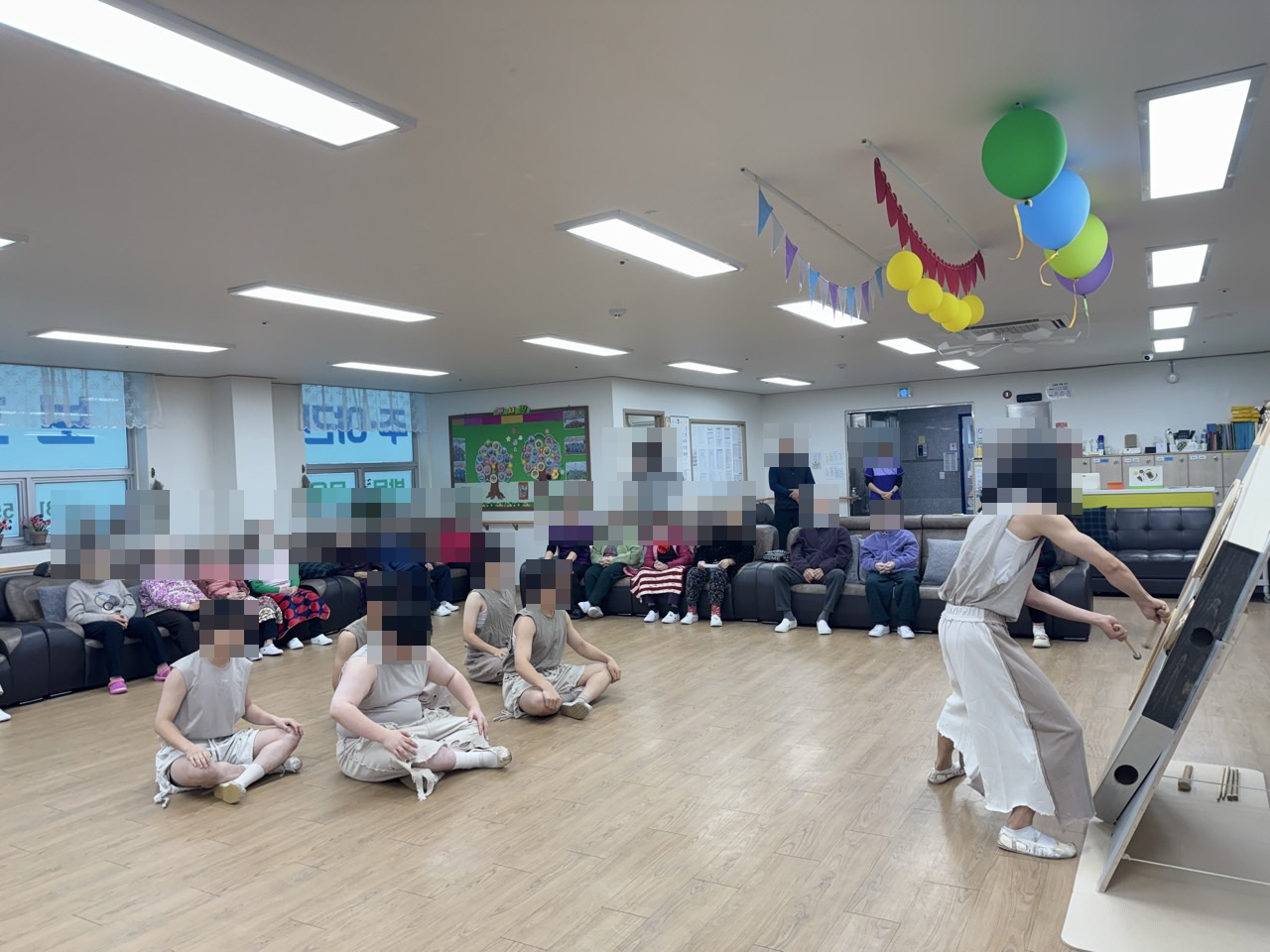 /user/y/youth/editor/2511/0a1fae1cbb1446c9212c0c34d023e60a_1763509720_4065.jpg 이미지크게보기