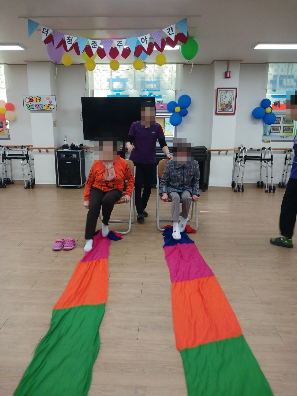 /user/y/youth/editor/2511/1be20afe15e02cf60443636a35edd07b_1762730270_5528.jpg 이미지크게보기