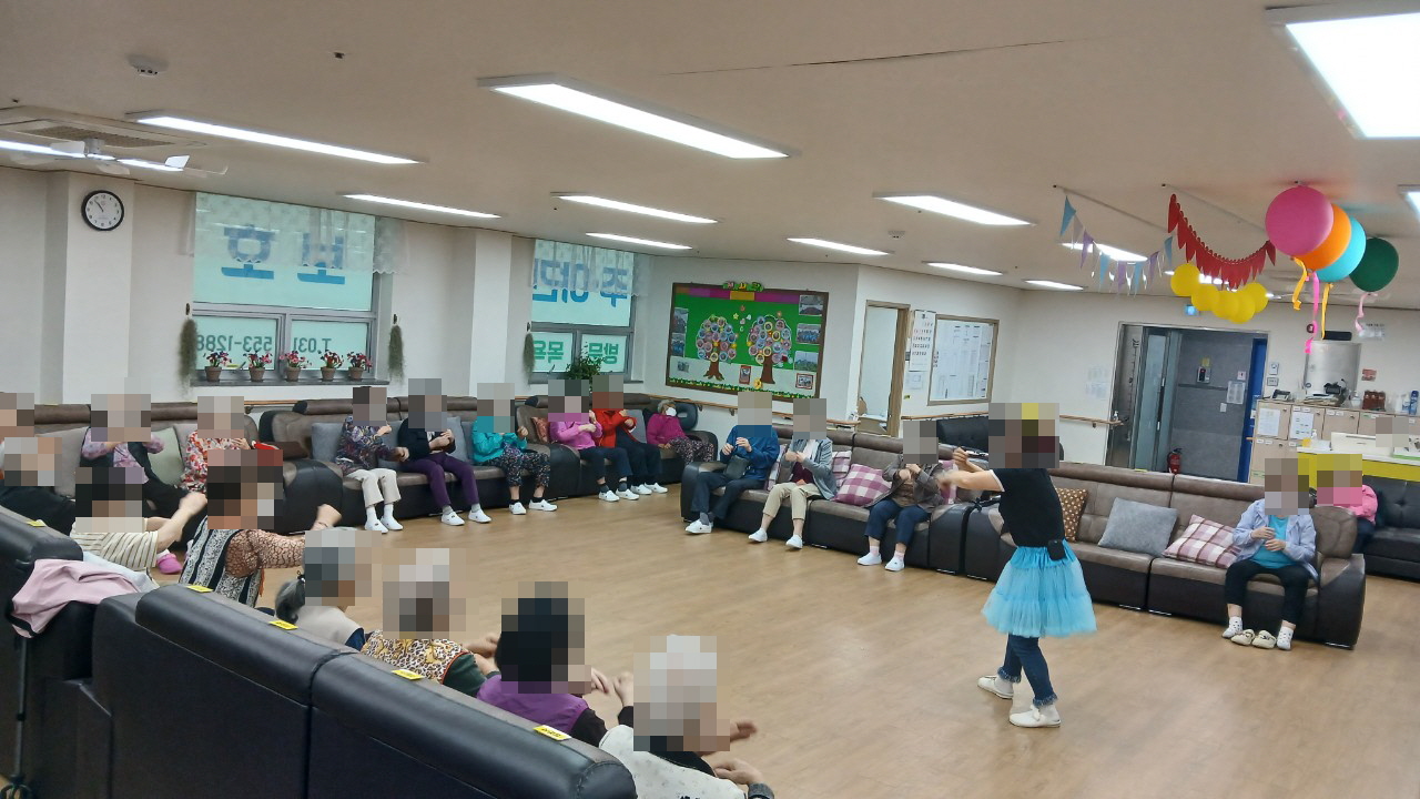 /user/y/youth/editor/2511/4b6ea93b512f2908454187bccc8fa2c5_1762215549_7513.jpg 이미지크게보기