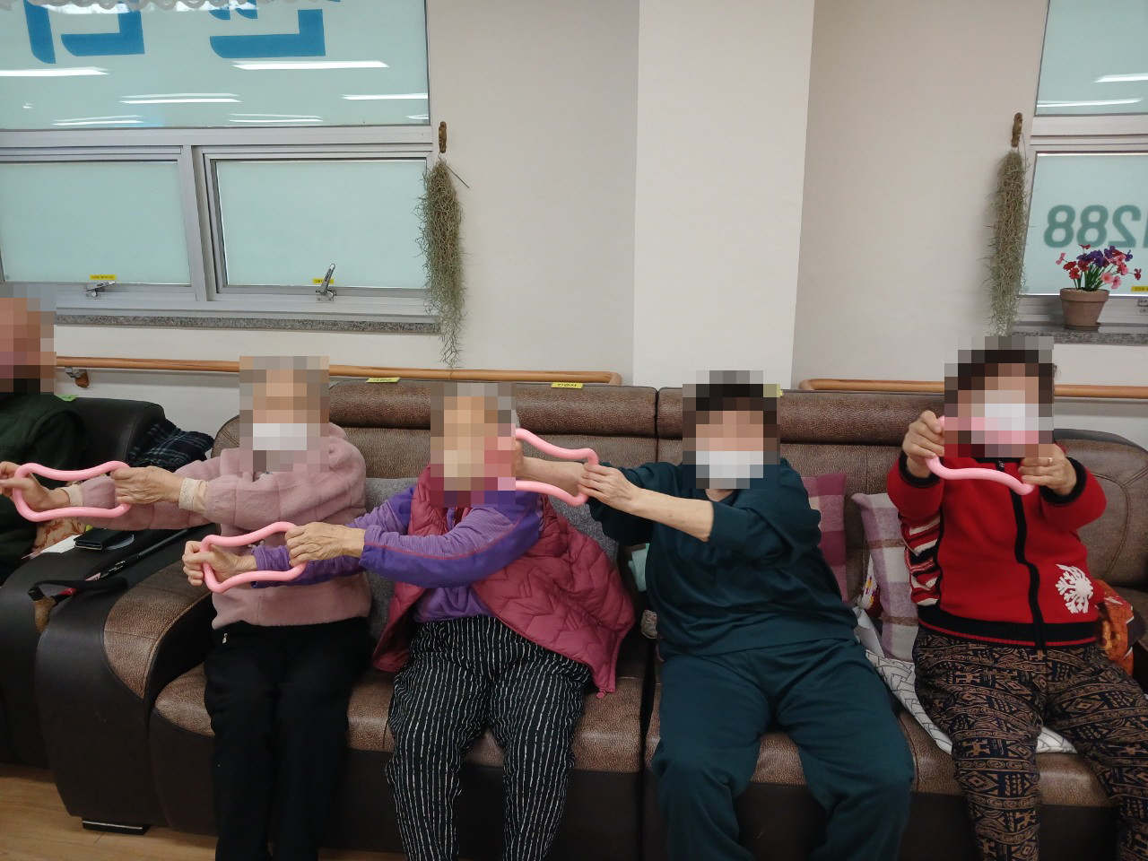 /user/y/youth/editor/2511/4b6ea93b512f2908454187bccc8fa2c5_1762215593_2817.jpg 이미지크게보기