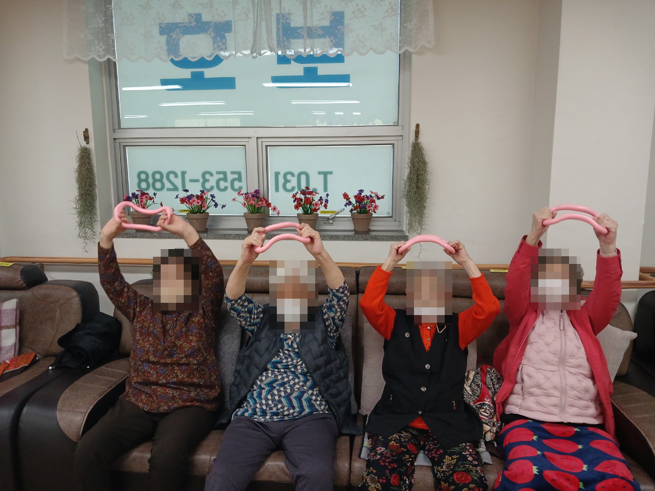 /user/y/youth/editor/2511/4b6ea93b512f2908454187bccc8fa2c5_1762215593_5919.jpg 이미지크게보기