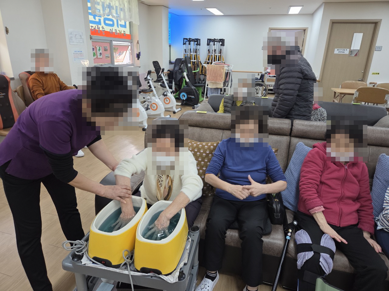 /user/y/youth/editor/2511/50a5b622e816647b26cefa87fe0bbaa2_1762480627_4815.jpg 이미지크게보기