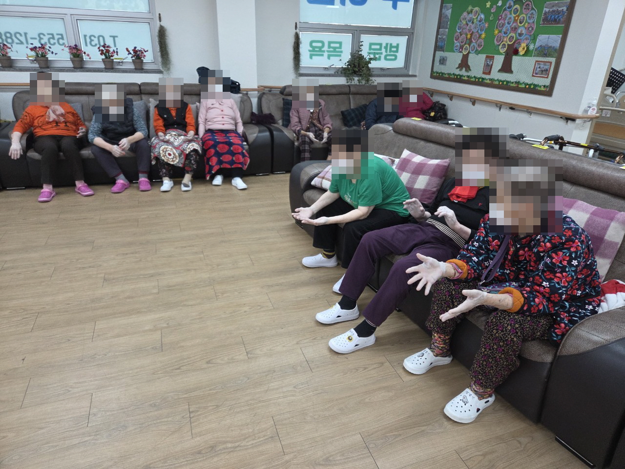 /user/y/youth/editor/2511/50a5b622e816647b26cefa87fe0bbaa2_1762480627_6202.jpg 이미지크게보기