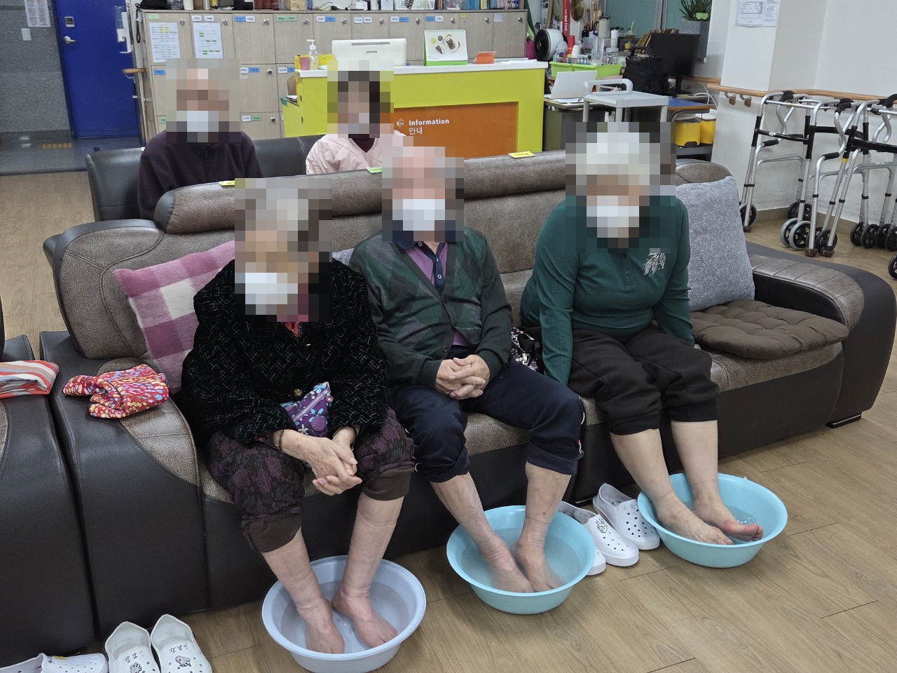 /user/y/youth/editor/2511/5af457c2d584809073d1ef511d717527_1764113691_1967.jpg 이미지크게보기