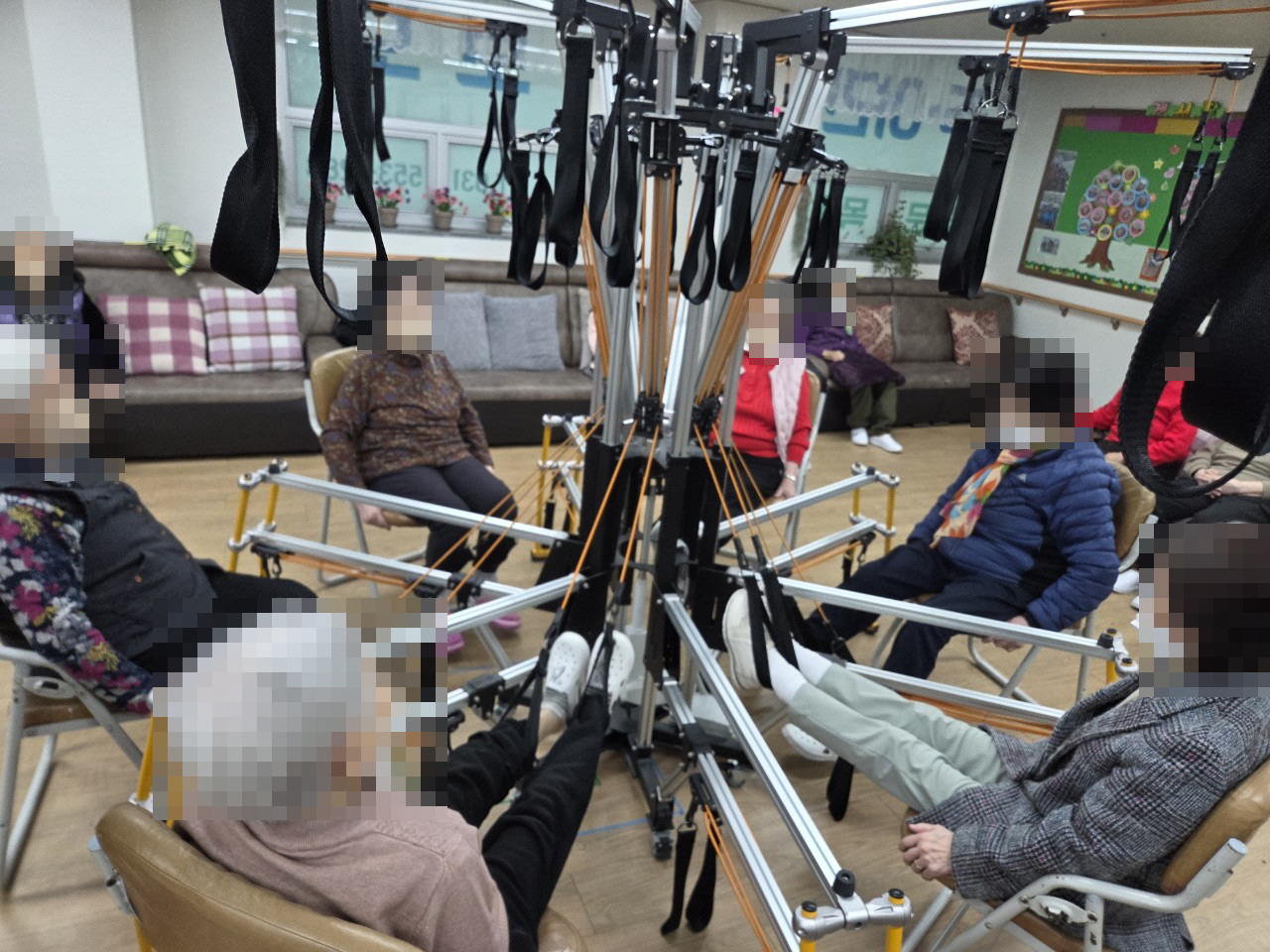 /user/y/youth/editor/2511/bed65e6375e75bfe91d19346f790bc8c_1764285098_6656.jpg 이미지크게보기