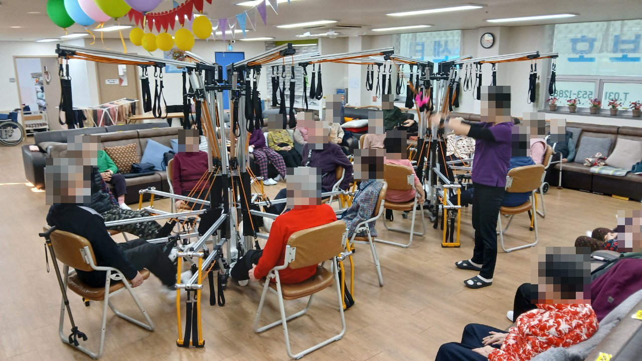 /user/y/youth/editor/2511/c080e1d20f172e6fdf69b2e9b78f6b7b_1763075707_7813.jpg 이미지크게보기