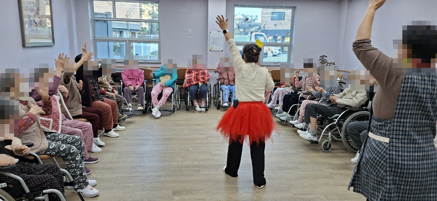 /user/y/youth/editor/2511/f6721c0c77a08558b03078dc3b7e6cd1_1762904263_7788.jpg 이미지크게보기