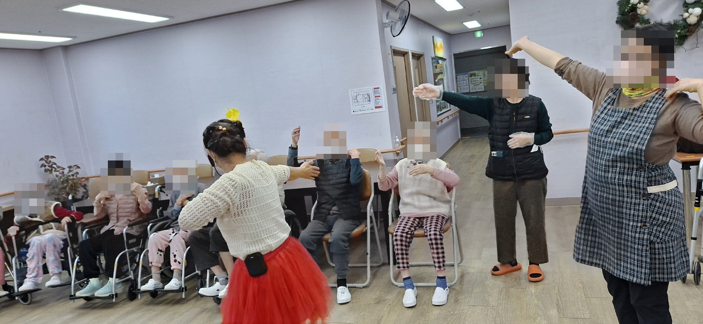 /user/y/youth/editor/2511/f6721c0c77a08558b03078dc3b7e6cd1_1762904274_9605.jpg 이미지크게보기