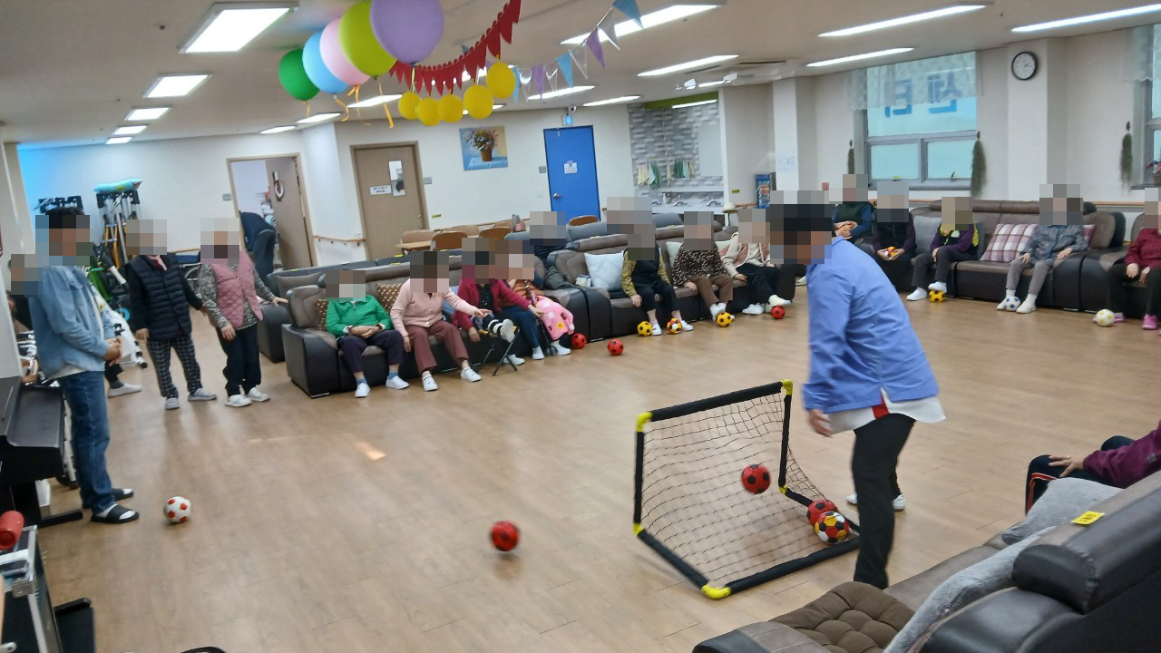 /user/y/youth/editor/2511/f6721c0c77a08558b03078dc3b7e6cd1_1762904349_4903.jpg 이미지크게보기