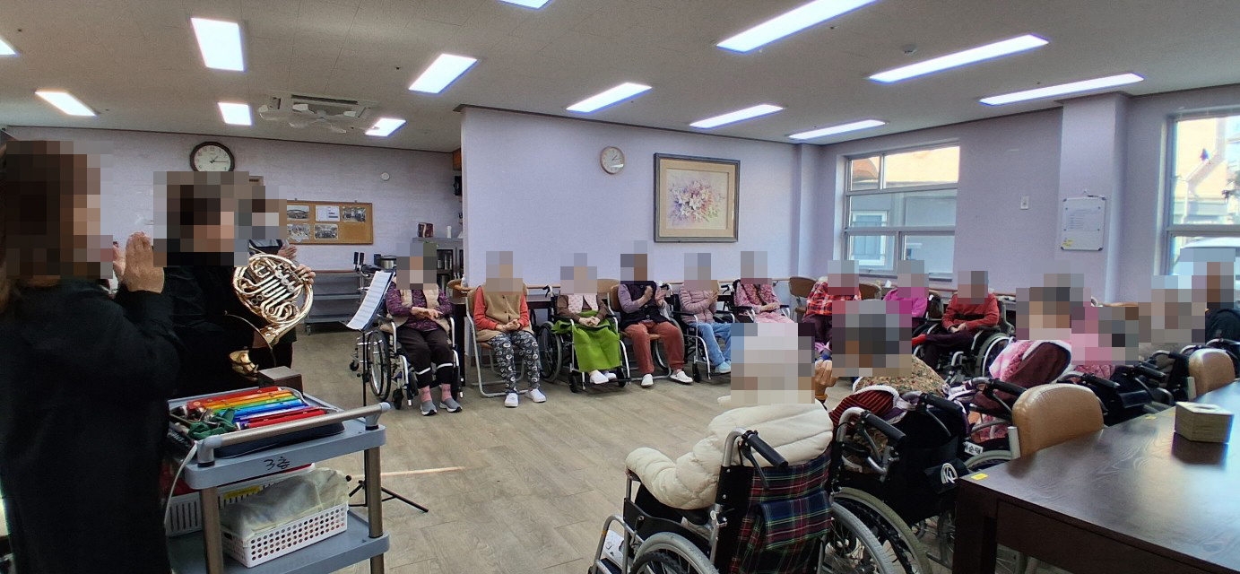 /user/y/youth/editor/2511/fa7cf86272c49e7d83c095c4b9c9c115_1763946384_8292.jpg 이미지크게보기