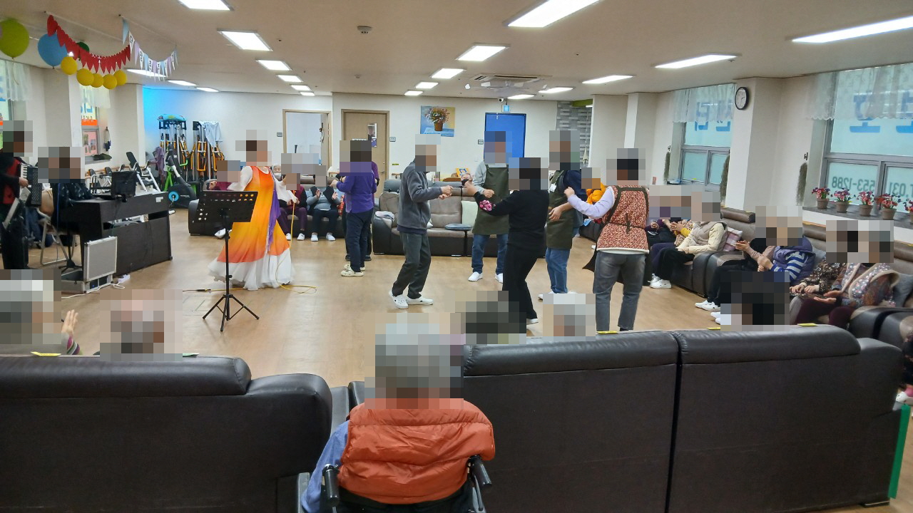 /user/y/youth/editor/2512/19839bd0a2e703703c7ad8d263a0415a_1766019553_4371.jpg 이미지크게보기