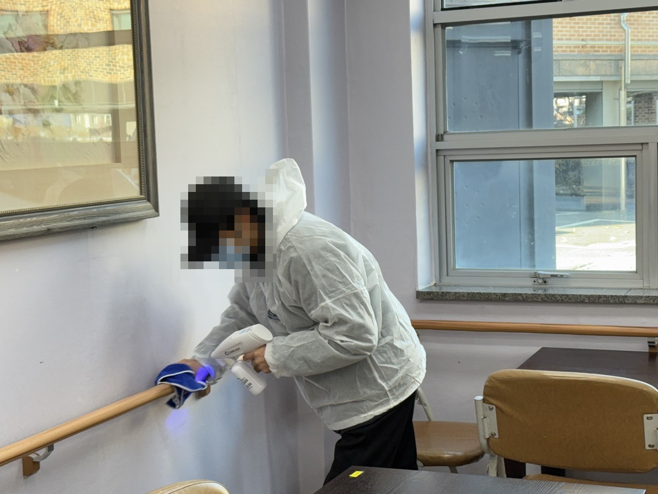 /user/y/youth/editor/2512/1b372dbc66ba23598a5e03c32a8bf804_1764805312_3894.jpg 이미지크게보기