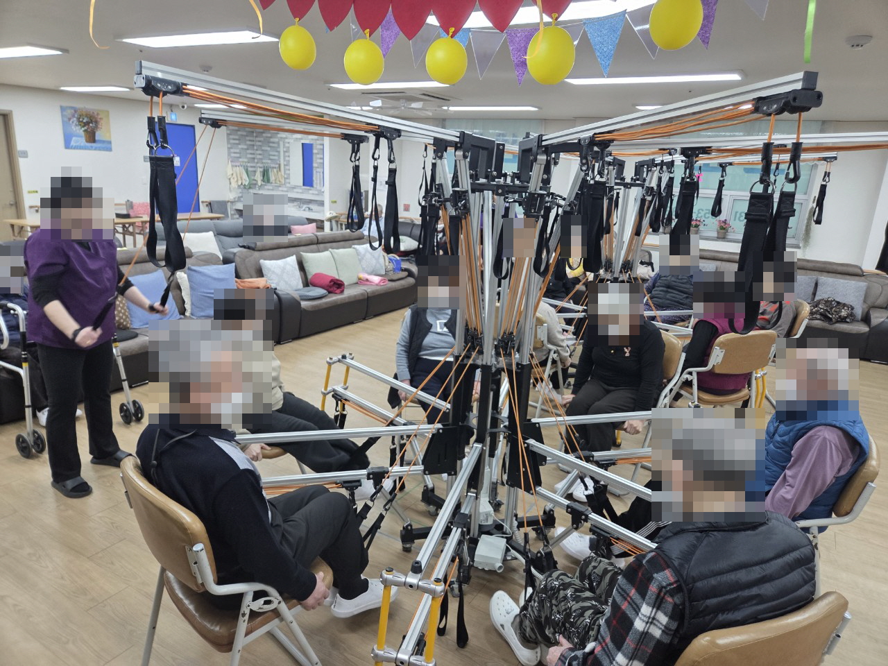 /user/y/youth/editor/2512/4f2ff0a0d82a2e647bea23a7300b40ca_1765925626_675.jpg 이미지크게보기