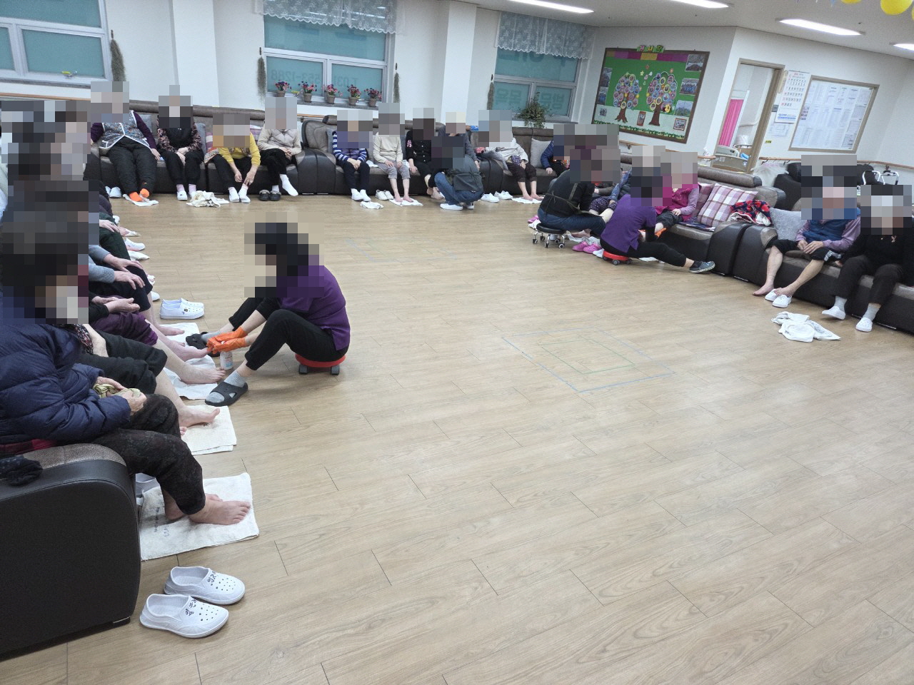 /user/y/youth/editor/2512/4f2ff0a0d82a2e647bea23a7300b40ca_1765925677_1539.jpg 이미지크게보기