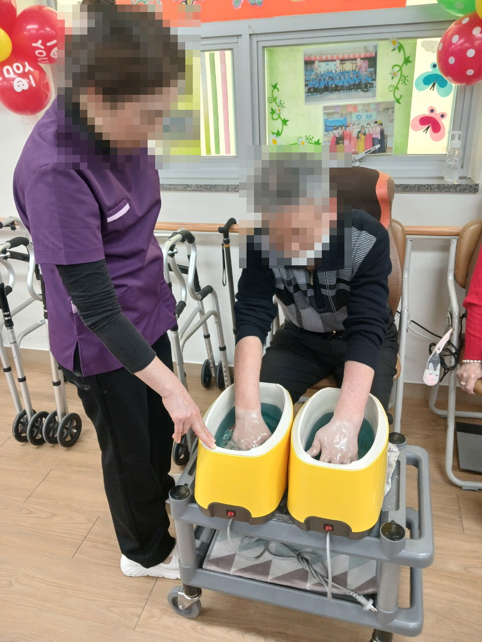 /user/y/youth/editor/2512/914837f319f8f2a84b123d99c183ef26_1766100699_1273.jpg 이미지크게보기