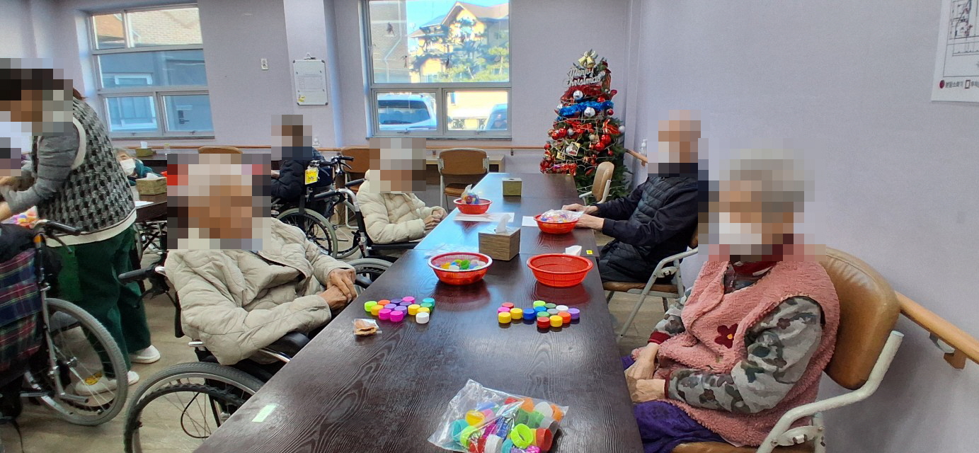 /user/y/youth/editor/2512/9823badbf418468ea41e55dff20f8b09_1765499149_6437.jpg 이미지크게보기