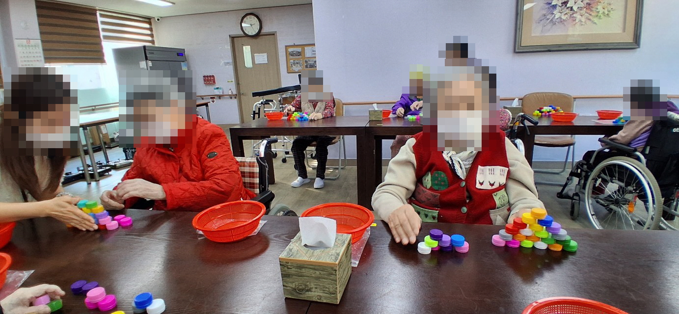 /user/y/youth/editor/2512/9823badbf418468ea41e55dff20f8b09_1765499150_0622.jpg 이미지크게보기