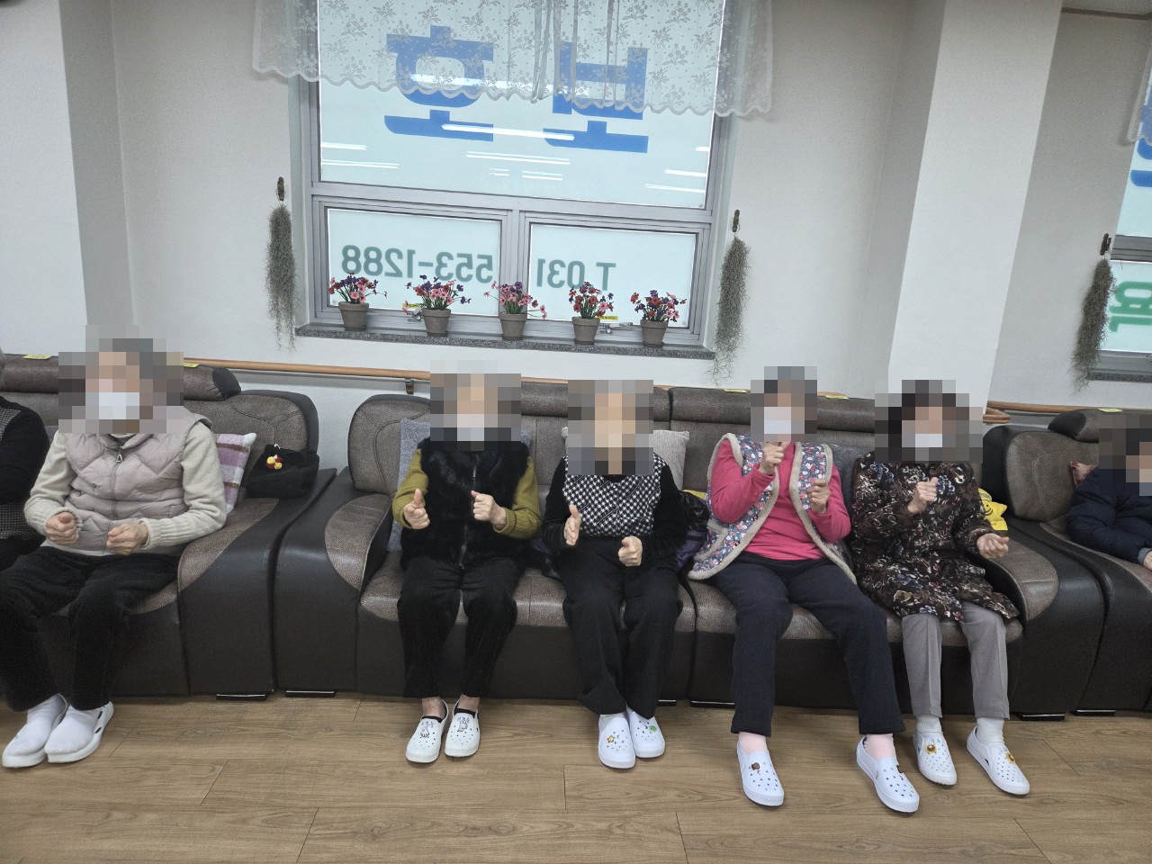 /user/y/youth/editor/2512/b698492b0583a4a01acbdce1f4601abb_1765409480_4867.jpg 이미지크게보기