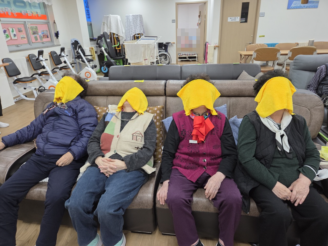 /user/y/youth/editor/2512/b698492b0583a4a01acbdce1f4601abb_1765409522_7526.jpg 이미지크게보기