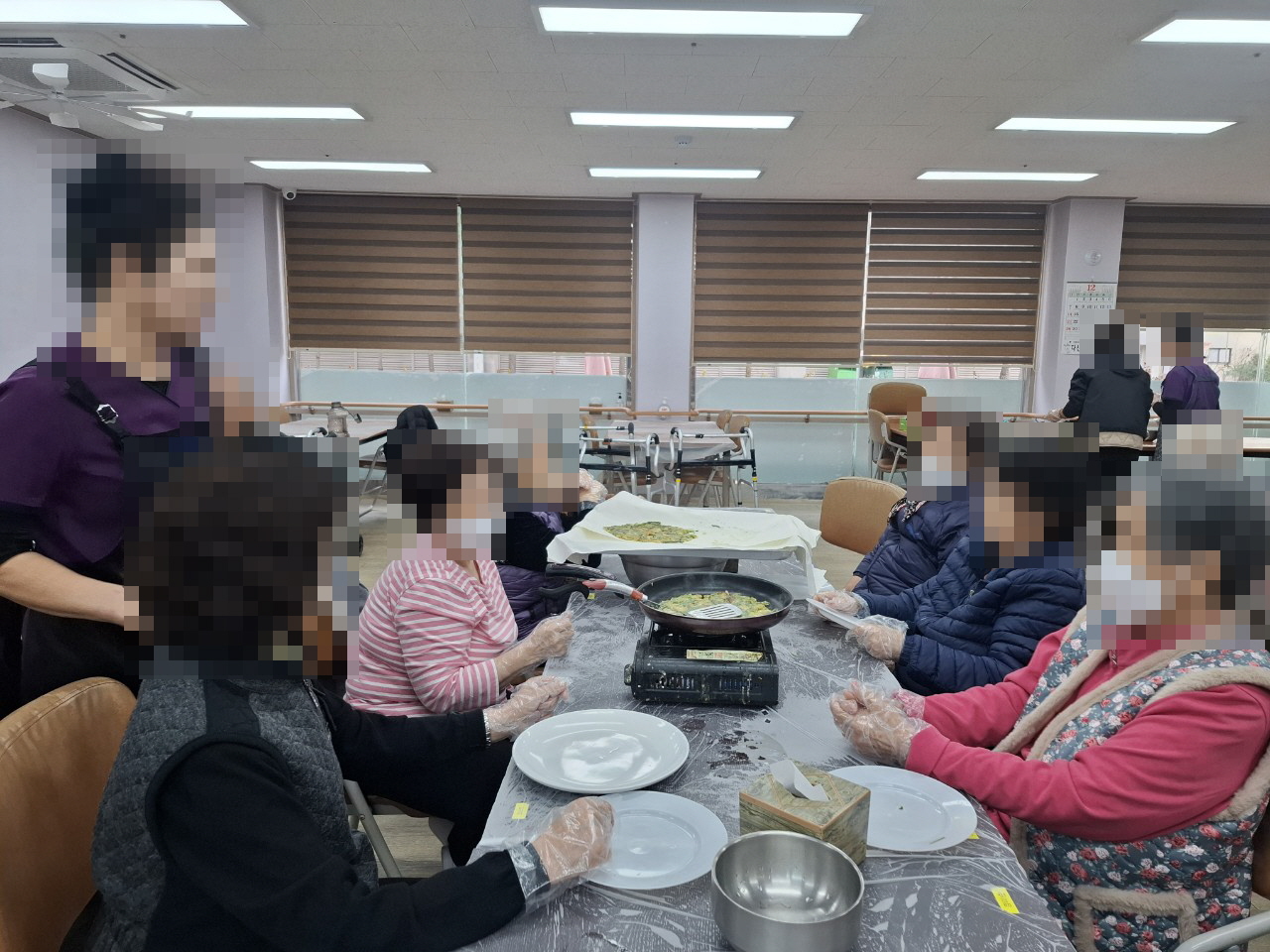 /user/y/youth/editor/2512/b698492b0583a4a01acbdce1f4601abb_1765409573_0592.jpg 이미지크게보기