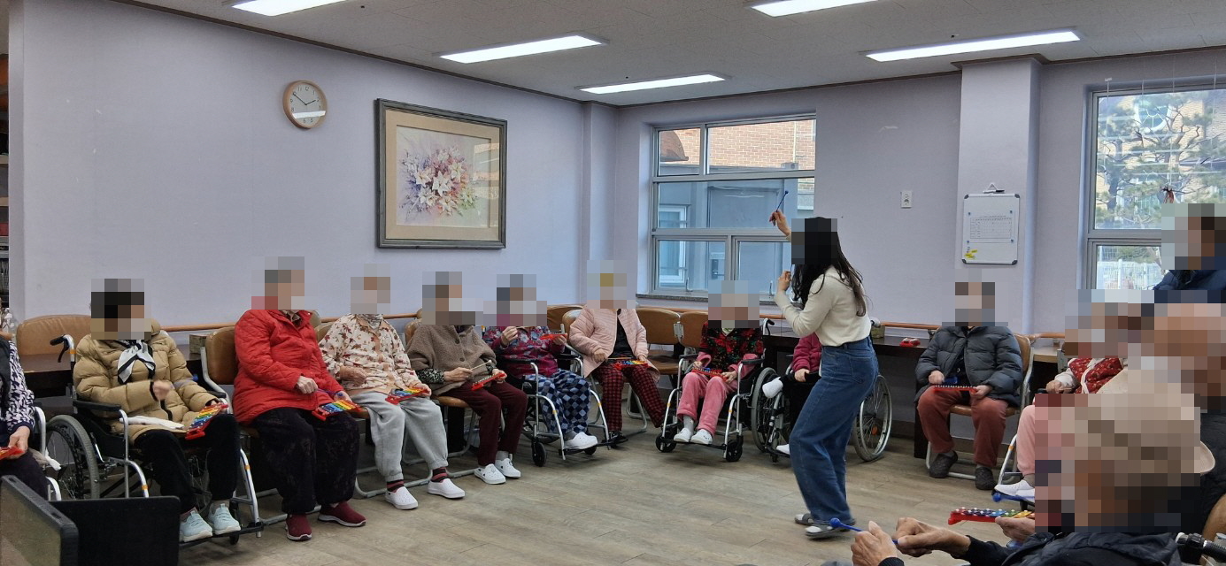 /user/y/youth/editor/2512/de889c9ea4f60680e2441489cd8d25b7_1766360040_1386.jpg 이미지크게보기