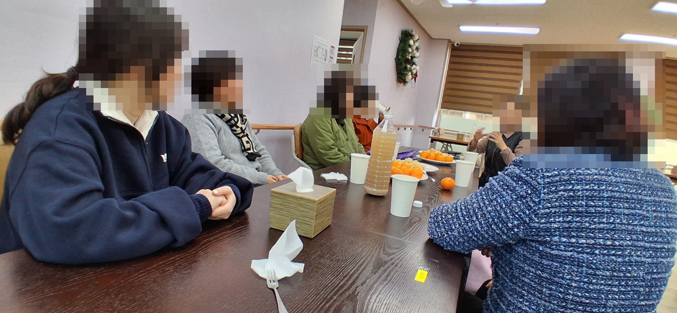 /user/y/youth/editor/2512/de889c9ea4f60680e2441489cd8d25b7_1766360079_4142.jpg 이미지크게보기