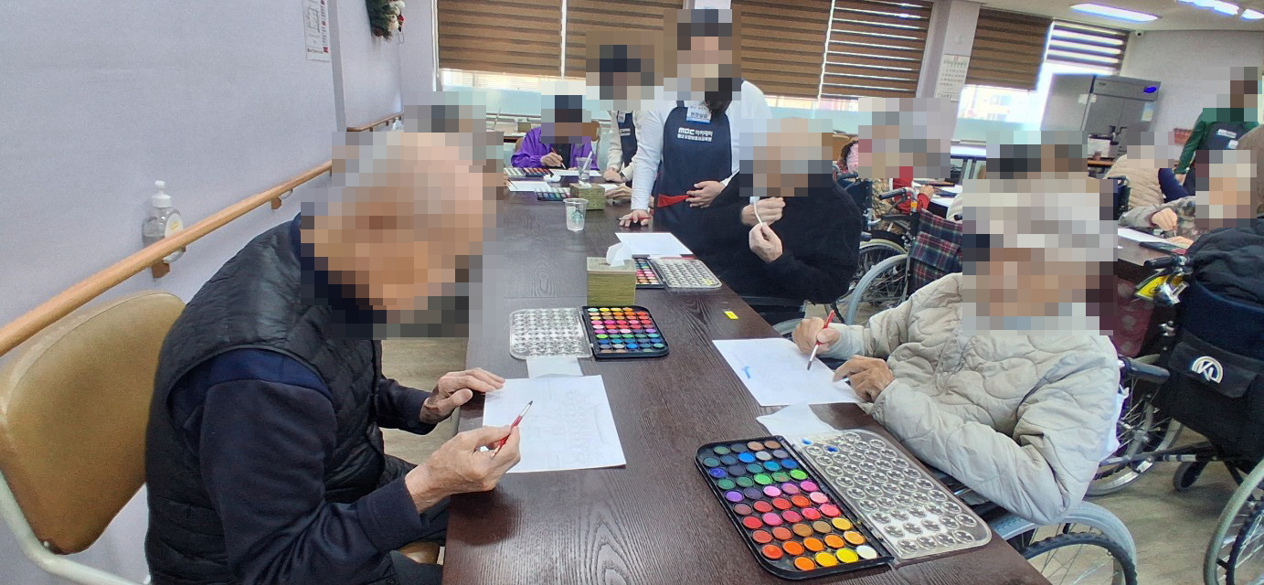 /user/y/youth/editor/2512/e3abaadd9fbd64d344504b9db658e3c3_1764633417_0865.jpg 이미지크게보기