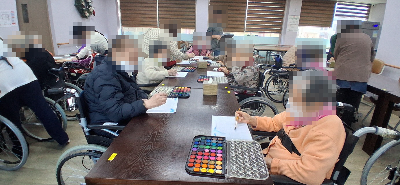 /user/y/youth/editor/2512/e3abaadd9fbd64d344504b9db658e3c3_1764633417_2822.jpg 이미지크게보기