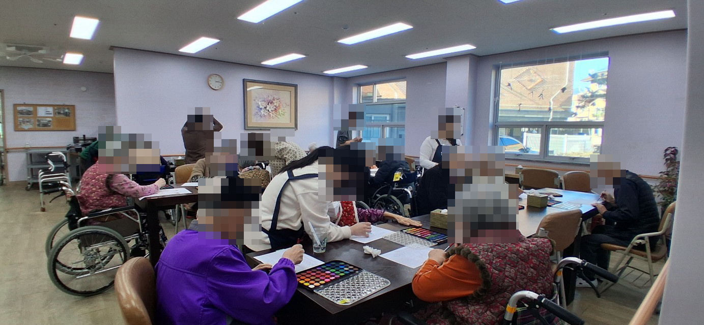 /user/y/youth/editor/2512/e3abaadd9fbd64d344504b9db658e3c3_1764633417_4828.jpg 이미지크게보기