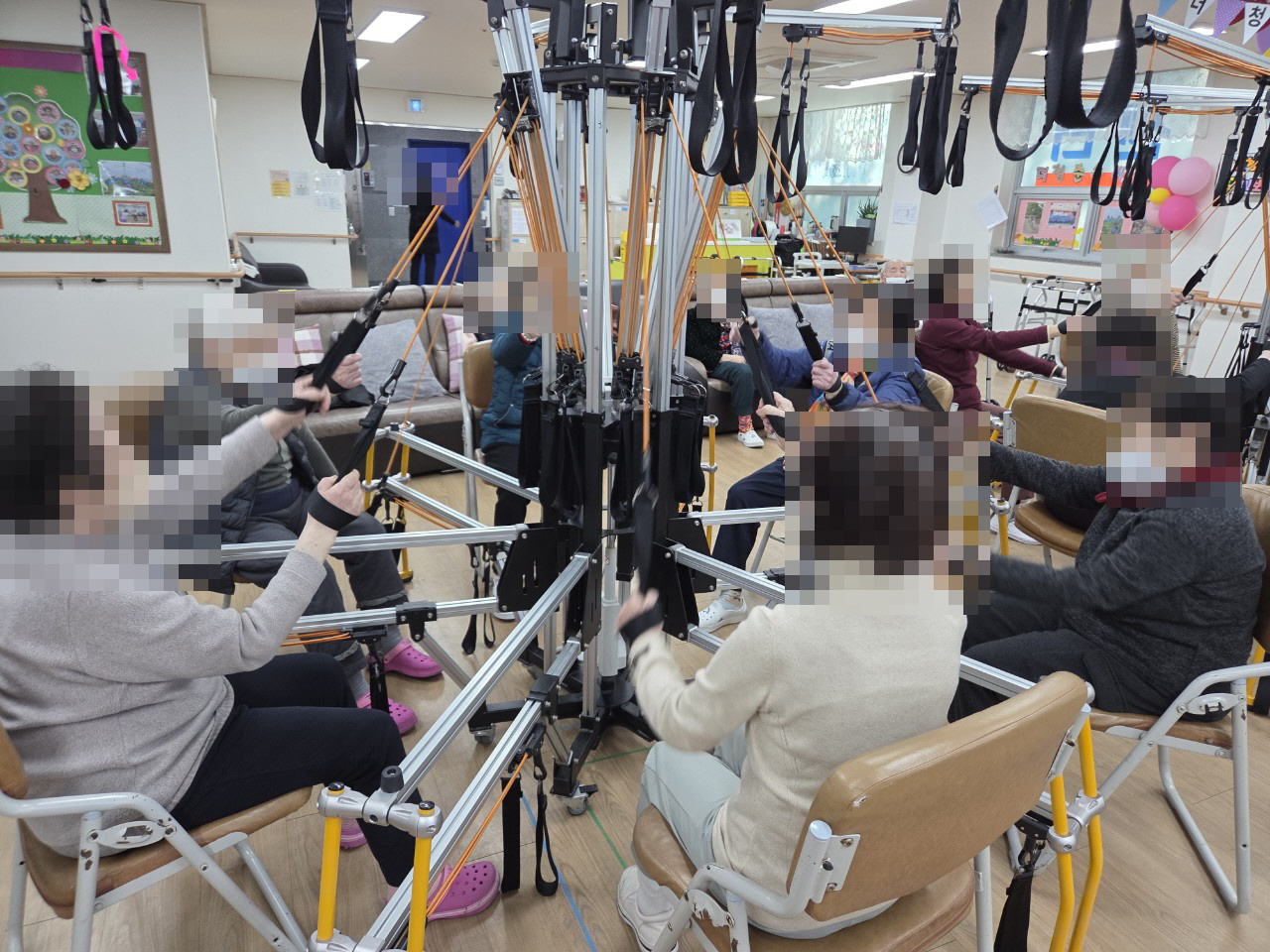 /user/y/youth/editor/2512/e3abaadd9fbd64d344504b9db658e3c3_1764633487_8959.jpg 이미지크게보기