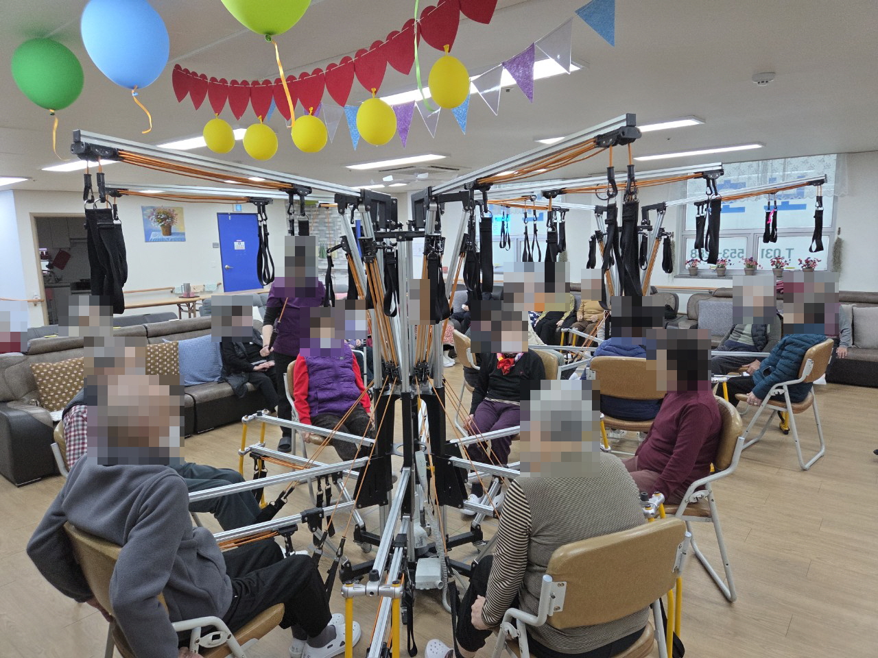 /user/y/youth/editor/2512/e3abaadd9fbd64d344504b9db658e3c3_1764633487_9966.jpg 이미지크게보기