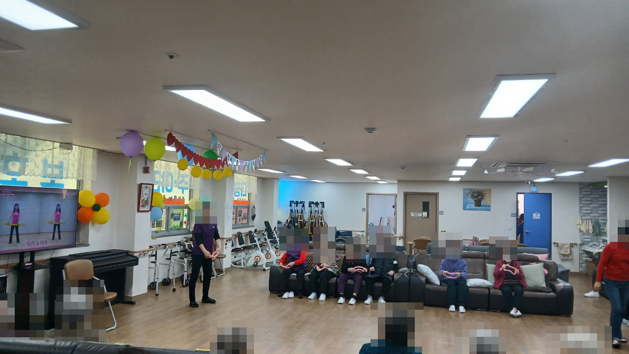 /user/y/youth/editor/2512/e3abaadd9fbd64d344504b9db658e3c3_1764633566_6834.jpg 이미지크게보기