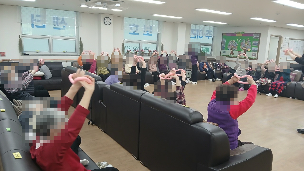 /user/y/youth/editor/2512/e3abaadd9fbd64d344504b9db658e3c3_1764633566_8538.jpg 이미지크게보기