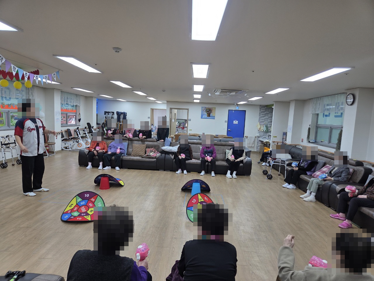 /user/y/youth/editor/2512/eb29b4be5150f2fa7c1710e5fbff88a5_1764544969_7406.jpg 이미지크게보기